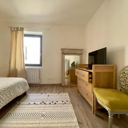 Les Bulles De Carca - Maison Avec De Nage Holiday home *