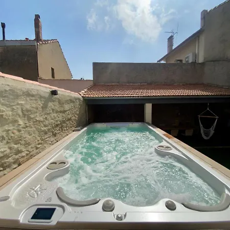 Les Bulles De Carca - Maison Avec De Nage Holiday home