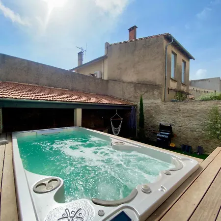 Holiday home Les Bulles De Carca - Maison Avec De Nage